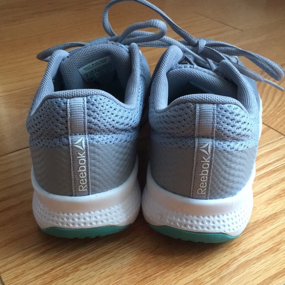 Reebok Flexile Shoes - Sz 6 - BNWOT - Picture 3 of 6